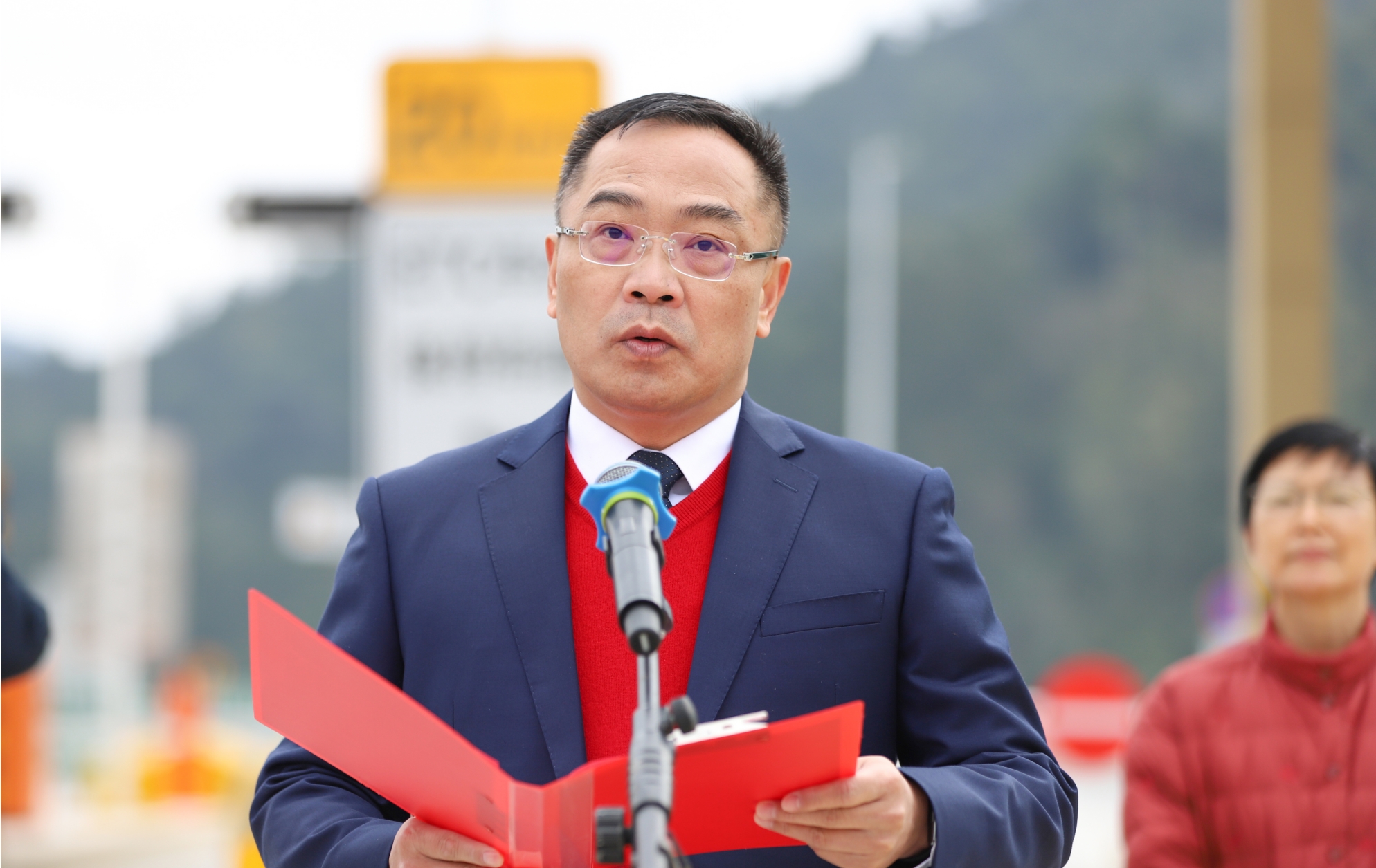 北投集團黨委副書記、副董事長、總經理黃學軍_副本.jpg